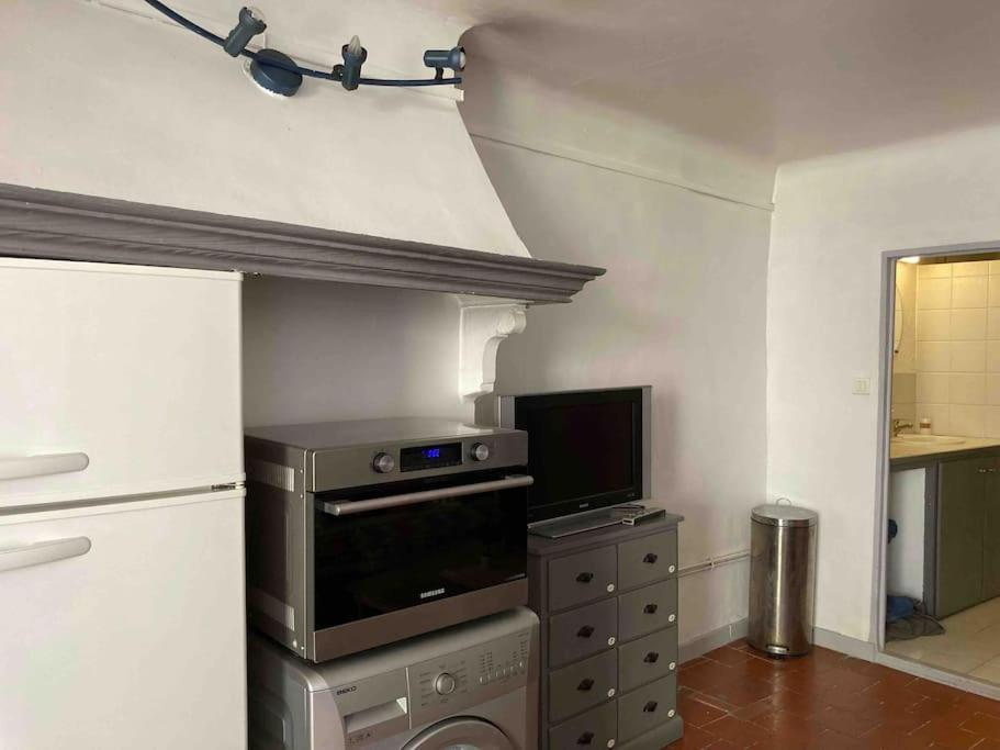 Superbe T2 Au Coeur D'Aix-En-Provence Apartment Luaran gambar